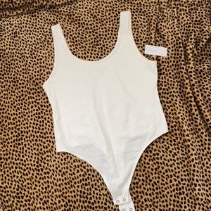 AE white bodysuit